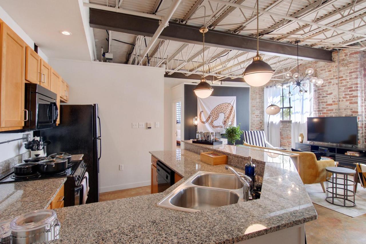 Luxury Arts District Apartments New Orleans Bagian luar foto